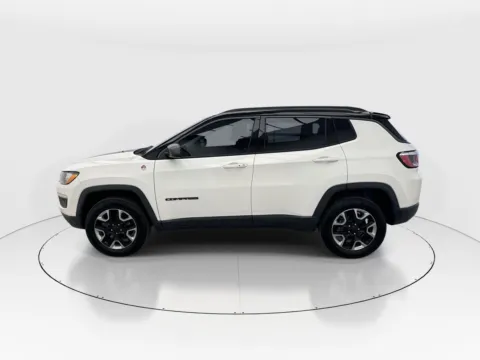 More photos of 2018 Jeep Compass Trailhawk at Gulliver Auto Group, TX