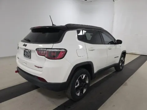 Another view of 2018 Jeep Compass Trailhawk for sale in Plano, TX at Gulliver Auto Group