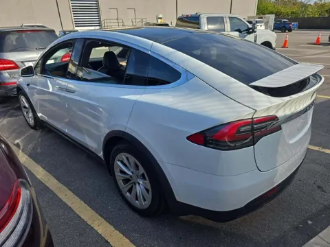 Photos of 2020 Tesla Model X Long Range for sale in Plano, TX at Gulliver Auto Group
