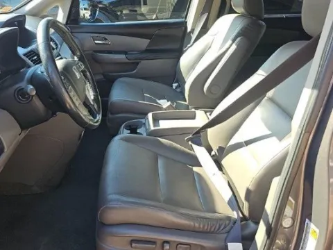 More photos of 2014 Honda Odyssey Touring Elite at Gulliver Auto Group, TX
