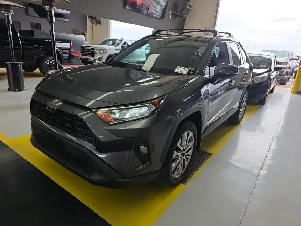2021 Toyota RAV4 XLE Premium