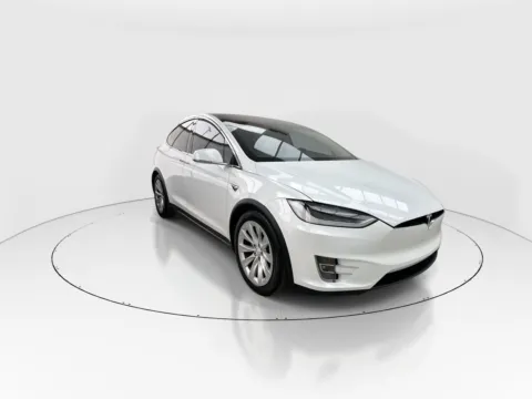 Photos of 2018 Tesla Model X 75D for sale in Plano, TX at Gulliver Auto Group