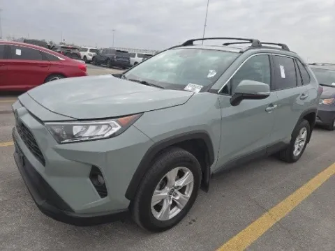 Gray 2021 Toyota RAV4 XLE for sale in Plano, TX