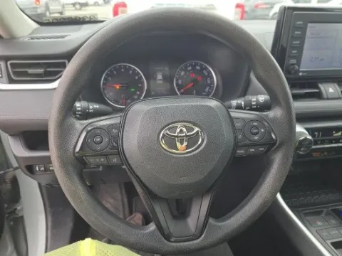 More photos of 2021 Toyota RAV4 XLE at Gulliver Auto Group, TX