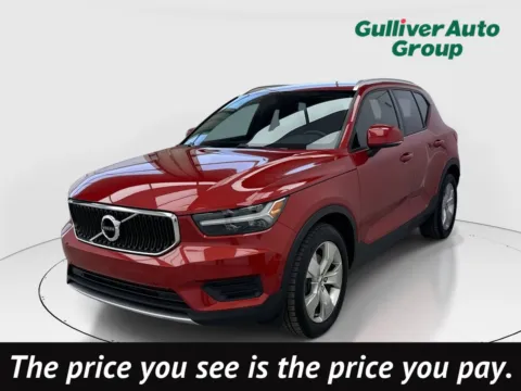 Red 2019 Volvo XC40 Momentum for sale in Plano, TX