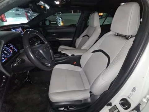 More photos of 2019 Lexus UX 200 Base at Gulliver Auto Group, TX