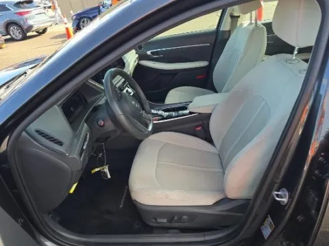More photos of 2023 Hyundai Sonata SEL at Gulliver Auto Group, TX