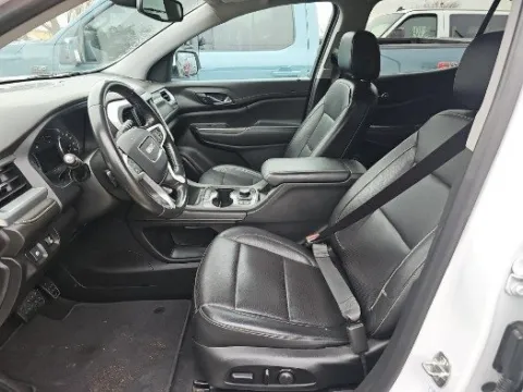 More photos of 2020 GMC Acadia SLT at Gulliver Auto Group, TX