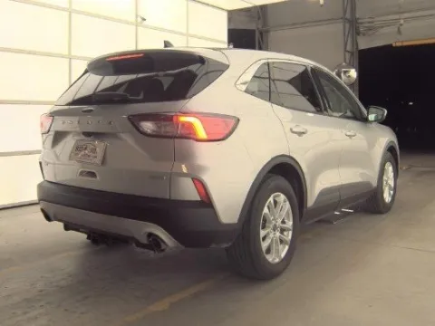 Photos of 2020 Ford Escape SE for sale in Plano, TX at Gulliver Auto Group