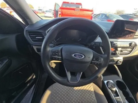 More photos of 2020 Ford Escape SE at Gulliver Auto Group, TX
