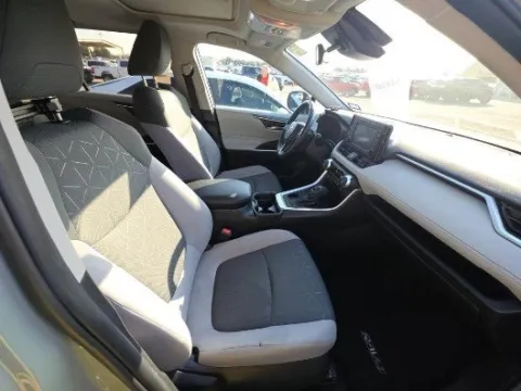 More photos of 2019 Toyota RAV4 XLE at Gulliver Auto Group, TX