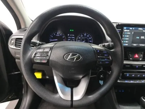 More photos of 2018 Hyundai Elantra GT at Gulliver Auto Group, TX