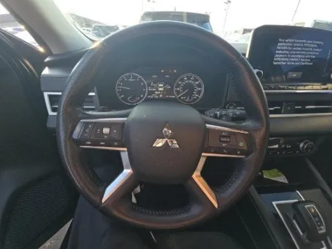 More photos of 2022 Mitsubishi Outlander Black Edition at Gulliver Auto Group, TX
