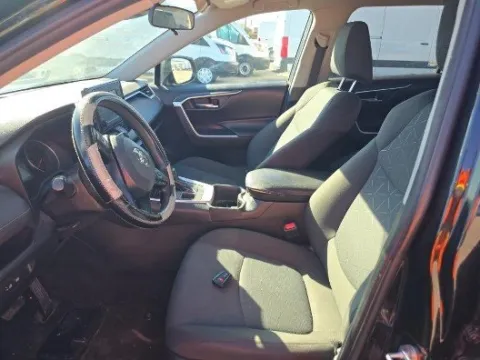 More photos of 2022 Toyota RAV4 XLE at Gulliver Auto Group, TX