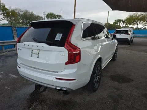 Photos of 2020 Volvo XC90 T5 Momentum for sale in Plano, TX at Gulliver Auto Group