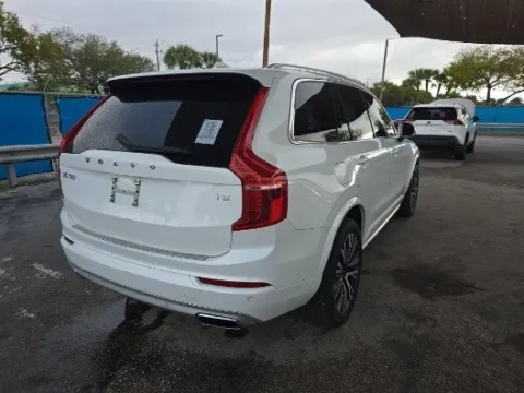 Photos of 2020 Volvo XC90 T5 Momentum for sale in Plano, TX at Gulliver Auto Group