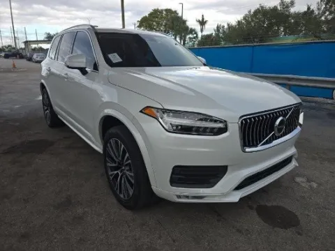 Another view of 2020 Volvo XC90 T5 Momentum for sale in Plano, TX at Gulliver Auto Group