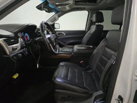 More photos of 2020 GMC Yukon Denali at Gulliver Auto Group, TX