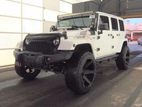 White 2016 Jeep Wrangler Unlimited Sahara for sale in Plano, TX