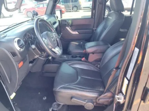 More photos of 2016 Jeep Wrangler Unlimited Rubicon at Gulliver Auto Group, TX