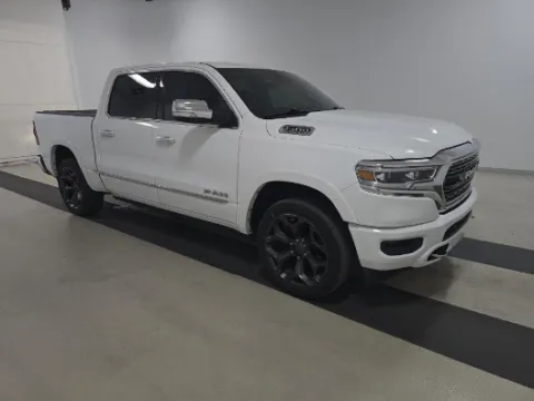 More photos of 2020 Ram 1500 Limited at Gulliver Auto Group, TX