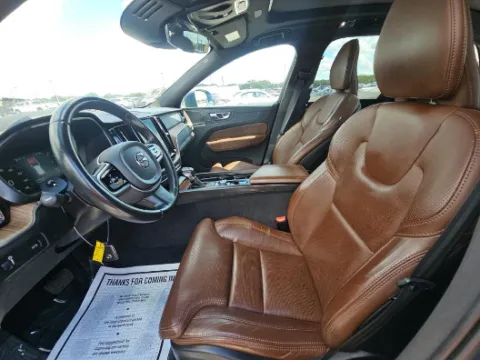 More photos of 2021 Volvo XC60 T5 Inscription at Gulliver Auto Group, TX