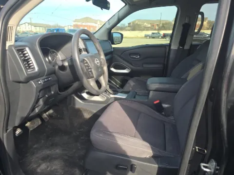 More photos of 2022 Nissan Frontier SV at Gulliver Auto Group, TX