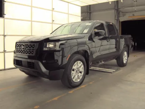 Black 2022 Nissan Frontier SV for sale in Plano, TX