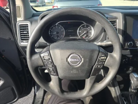 Black 2022 Nissan Frontier SV for sale in Plano, TX
