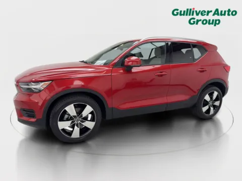 Photos of 2019 Volvo XC40 Momentum for sale in Plano, TX at Gulliver Auto Group
