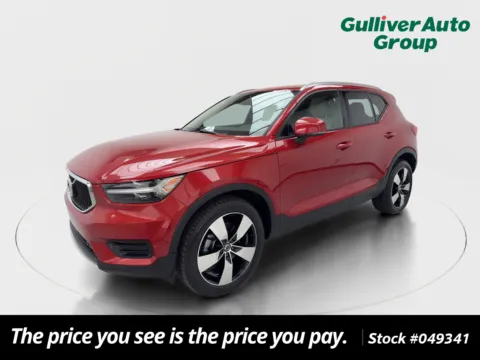 Red 2019 Volvo XC40 Momentum for sale in Plano, TX
