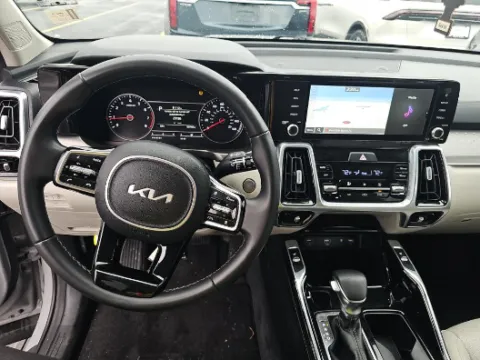 More photos of 2022 Kia Sorento SX at Gulliver Auto Group, TX