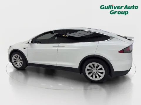 More photos of 2020 Tesla Model X Long Range at Gulliver Auto Group, TX