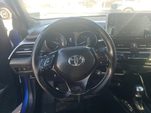 More photos of 2019 Toyota C-HR Limited at Gulliver Auto Group, TX