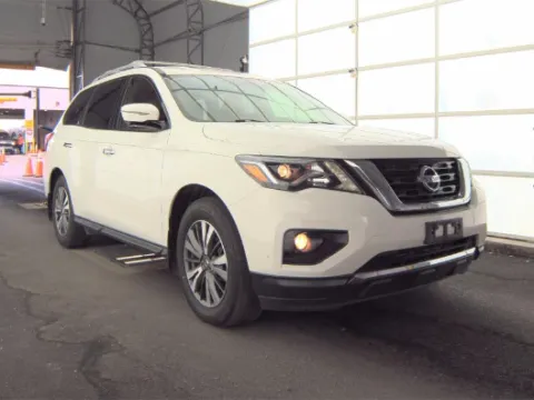 Another view of 2017 Nissan Pathfinder SL for sale in Plano, TX at Gulliver Auto Group