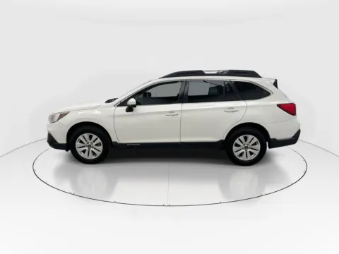 More photos of 2018 Subaru Outback 2.5i Premium at Gulliver Auto Group, TX