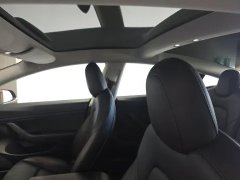 More photos of 2020 Tesla Model 3 Long Range at Gulliver Auto Group, TX