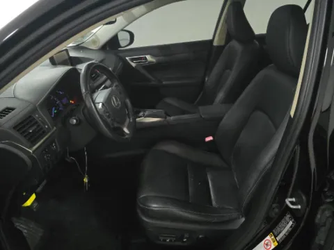 More photos of 2015 Lexus CT 200h at Gulliver Auto Group, TX