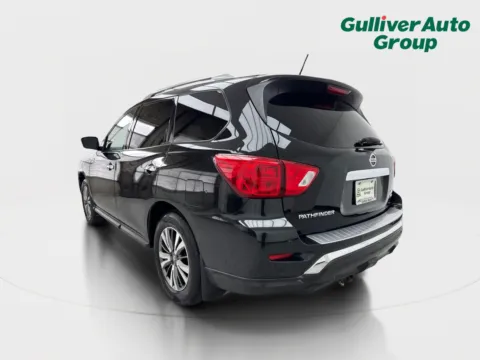 More photos of 2018 Nissan Pathfinder SV at Gulliver Auto Group, TX