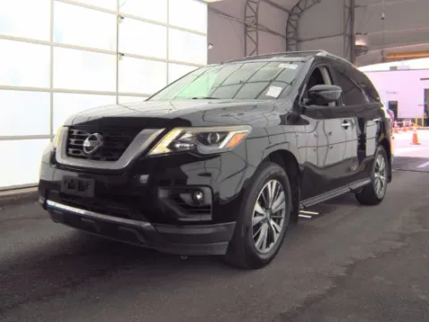 Black 2018 Nissan Pathfinder SV for sale in Plano, TX