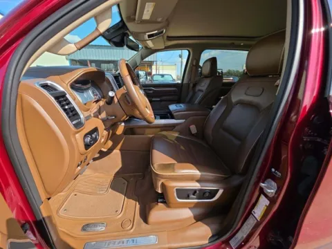 More photos of 2021 Ram 1500 Laramie Longhorn at Gulliver Auto Group, TX