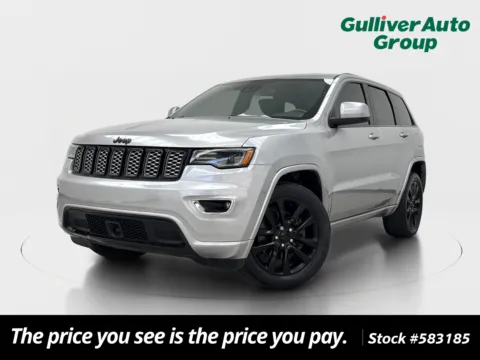 Silver 2021 Jeep Grand Cherokee Laredo X for sale in Plano, TX