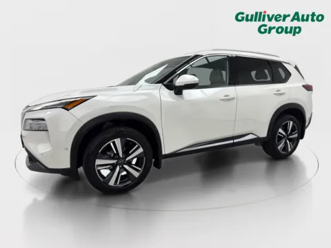 Photos of 2023 Nissan Rogue SL for sale in Plano, TX at Gulliver Auto Group