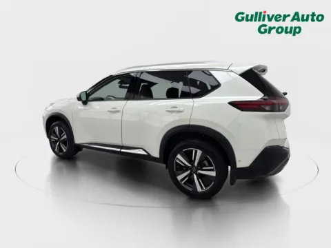 More photos of 2023 Nissan Rogue SL at Gulliver Auto Group, TX