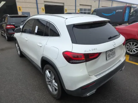 Photos of 2021 Mercedes-Benz GLA 250 for sale in Plano, TX at Gulliver Auto Group