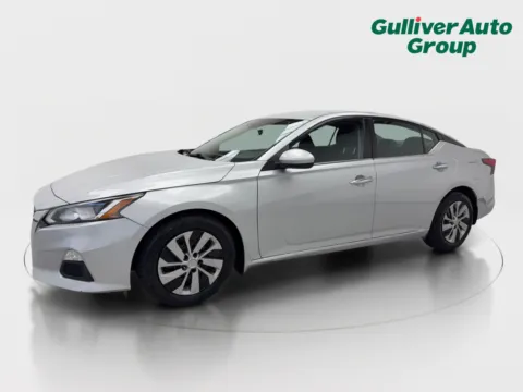Photos of 2020 Nissan Altima 2.5 S for sale in Plano, TX at Gulliver Auto Group