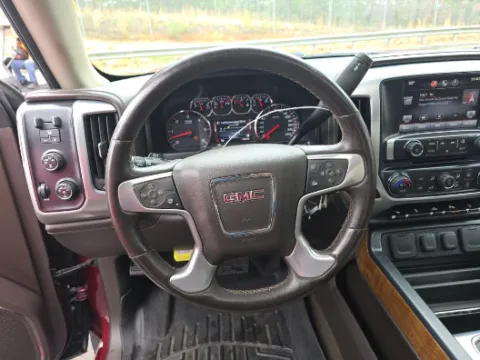 More photos of 2014 GMC Sierra 1500 SLT at Gulliver Auto Group, TX