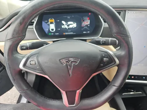 More photos of 2017 Tesla Model S 75 at Gulliver Auto Group, TX