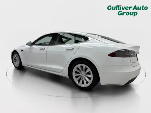 More photos of 2017 Tesla Model S 75 at Gulliver Auto Group, TX