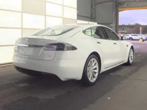 Photos of 2017 Tesla Model S 75 for sale in Plano, TX at Gulliver Auto Group